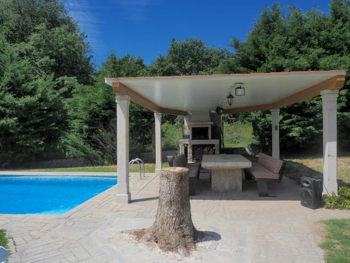 Espectacular Casa Con Piscina En Allariz Ngoại thất bức ảnh